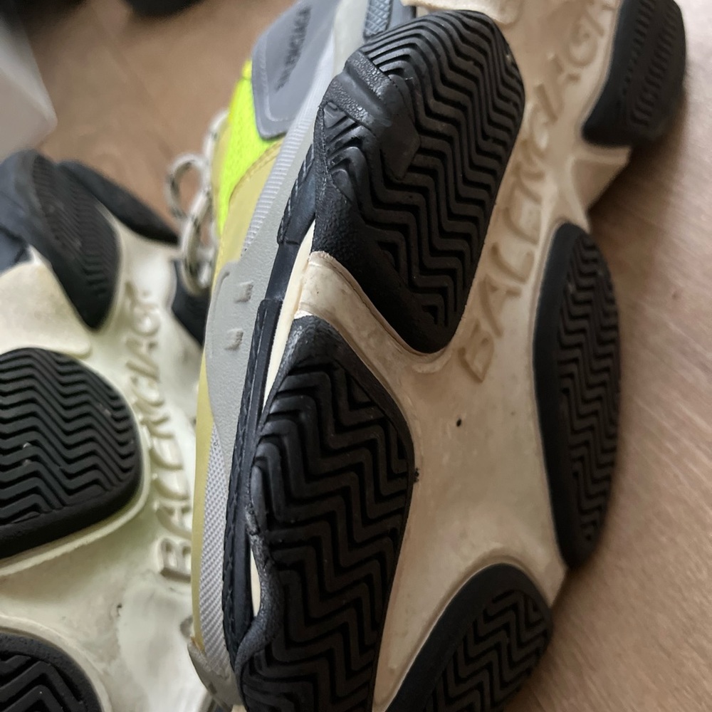 Balenciaga Mens Size 7 - Picture 5 of 8